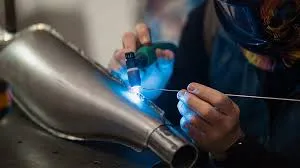 s-blob-v1-IMAGE-d-_9E5yhAUA